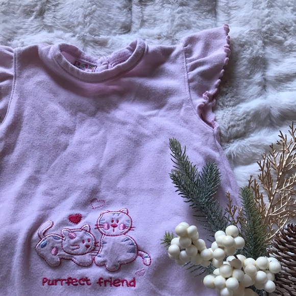 ❄️❤️ Baby Set (Little Lindsey), 6-9 Months ❄️❤️ - Picture 2 of 4